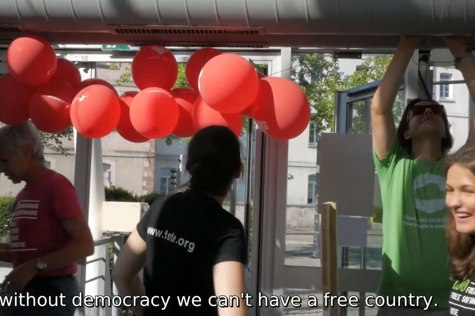 Amandine Jambert, cryptie, FSFE, balloons, RMLL, EDPB, CNIL, Strasbourg